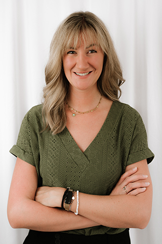 Aktuelles Profilbild von Vanessa Reinhardt Grafik-Designerin, Illustratorin und Freelancerin aus Gießen – GRAFIK-DESIGN GIESSEN